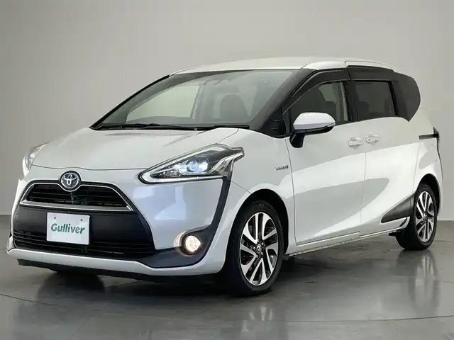 トヨタ シエンタ ハイブリッド G クエロ 愛知県 2017(平29)年 7万km ホワイトパールクリスタルシャイン 純正ナビ　シートヒーター　ドラレコ　禁煙　バックカメラ　両側パワスラ　ＥＴＣ　セーフティセンス　衝突軽減　車線逸脱　ワイパーデアイサー　ＬＥＤオートライト　フォグランプ　純正ＯＰ１６ＡＷ　ハーフレザー