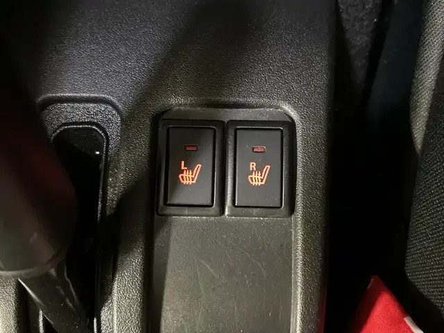 スズキ ジムニー XC 神奈川県 2022(令4)年 1.6万km 茶 ４WD/SDナビゲーション【CN-HE01WD】/バックカメラ/ETC/セーフティサポート/クルーズコントロール/シートヒーター前席/ドライブレコーダー前後/スマートキー/スペアキー/プッシュスタート/フロアマット/純正16インチアルミホイール/背面タイヤ/LEDヘッドライト/オートライト/ハイビームアシスト/フォグランプ/ヘッドライトウォッシャー/衝突軽減システム/誤発進抑制機能/車線逸脱警報/ふらつき警報機能/標識認識機能/ダウンヒルアシストコントロール