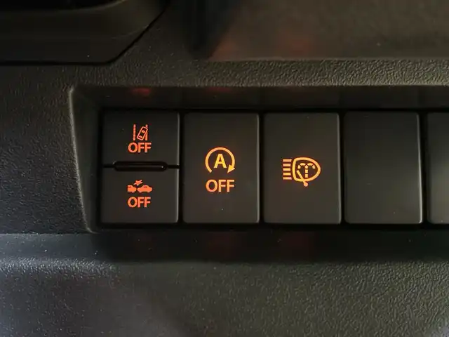 スズキ ジムニー XC 神奈川県 2022(令4)年 1.6万km 茶 ４WD/SDナビゲーション【CN-HE01WD】/バックカメラ/ETC/セーフティサポート/クルーズコントロール/シートヒーター前席/ドライブレコーダー前後/スマートキー/スペアキー/プッシュスタート/フロアマット/純正16インチアルミホイール/背面タイヤ/LEDヘッドライト/オートライト/ハイビームアシスト/フォグランプ/ヘッドライトウォッシャー/衝突軽減システム/誤発進抑制機能/車線逸脱警報/ふらつき警報機能/標識認識機能/ダウンヒルアシストコントロール