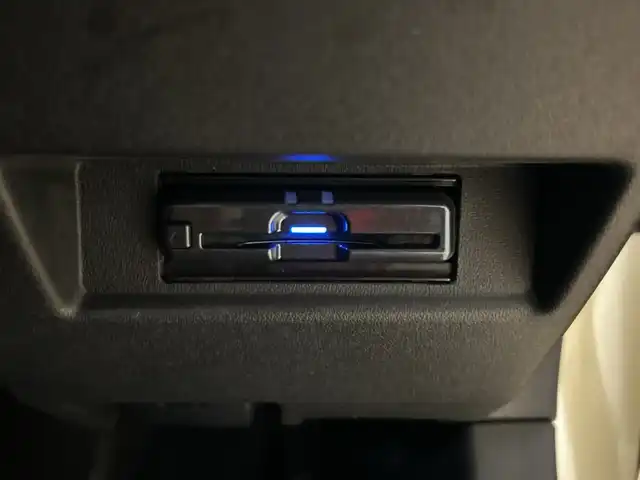 スズキ ジムニー XC 神奈川県 2022(令4)年 1.6万km 茶 ４WD/SDナビゲーション【CN-HE01WD】/バックカメラ/ETC/セーフティサポート/クルーズコントロール/シートヒーター前席/ドライブレコーダー前後/スマートキー/スペアキー/プッシュスタート/フロアマット/純正16インチアルミホイール/背面タイヤ/LEDヘッドライト/オートライト/ハイビームアシスト/フォグランプ/ヘッドライトウォッシャー/衝突軽減システム/誤発進抑制機能/車線逸脱警報/ふらつき警報機能/標識認識機能/ダウンヒルアシストコントロール