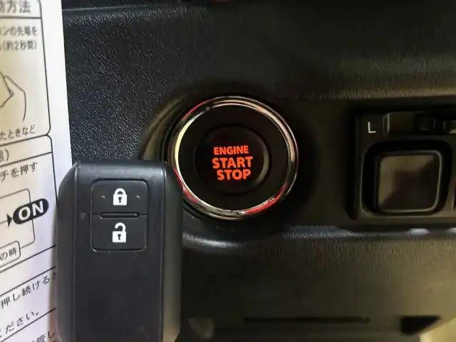 スズキ ジムニー XC 神奈川県 2022(令4)年 1.6万km 茶 ４WD/SDナビゲーション【CN-HE01WD】/バックカメラ/ETC/セーフティサポート/クルーズコントロール/シートヒーター前席/ドライブレコーダー前後/スマートキー/スペアキー/プッシュスタート/フロアマット/純正16インチアルミホイール/背面タイヤ/LEDヘッドライト/オートライト/ハイビームアシスト/フォグランプ/ヘッドライトウォッシャー/衝突軽減システム/誤発進抑制機能/車線逸脱警報/ふらつき警報機能/標識認識機能/ダウンヒルアシストコントロール