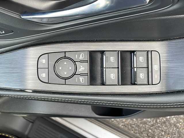 日産 エクストレイル X e－4ORCE 青森県 2023(令5)年 1.7万km ゴールド ・ワンオーナー/・プロパイロット/・レーダークルーズコントロール/・レーンキープアシスト/・プロパイロットパーキング/・ディスプレイオーディオ/・バックカメラ/・Bluetooth/HDMI/・ETC/・電子式パーキングブレーキ/・パワーバックドア/・純正エンジンスターター/・スマートキー/・スペアキー有/・シートヒーター/・純正夏タイヤAW付積込/・保証書・取説あり/・カラーコード【XEW】/・シェルブロンド/スーパーブラック