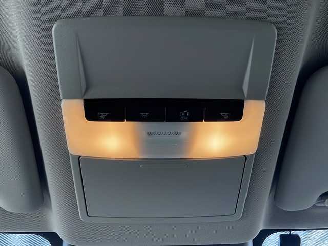 日産 エクストレイル X e－4ORCE 青森県 2023(令5)年 1.7万km ゴールド ・ワンオーナー/・プロパイロット/・レーダークルーズコントロール/・レーンキープアシスト/・プロパイロットパーキング/・ディスプレイオーディオ/・バックカメラ/・Bluetooth/HDMI/・ETC/・電子式パーキングブレーキ/・パワーバックドア/・純正エンジンスターター/・スマートキー/・スペアキー有/・シートヒーター/・純正夏タイヤAW付積込/・保証書・取説あり/・カラーコード【XEW】/・シェルブロンド/スーパーブラック