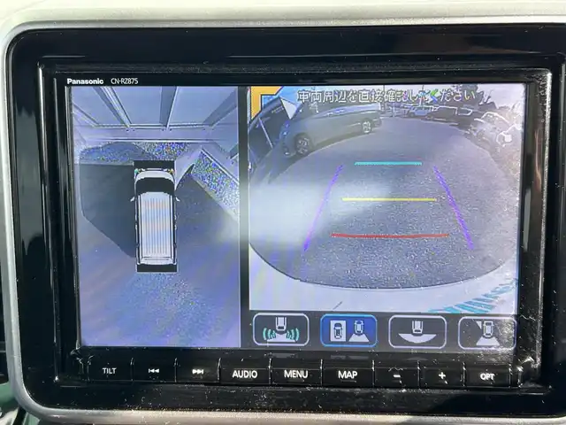 スズキ スペーシア カスタム HYBRID XS ターボ 福岡県 2022(令4)年 2.5万km ピュアホワイトP Panasonic8インチナビ/（CD/DVD/TV/AM/FM/Bluetooth）/全方位カメラ/バックカメラ/両側パワースライドドア/ヘッドアップディスプレイ/サーキュレーター/シートヒーターD席/ETC/後席サンシェード/レーダークルーズコントロール/純正15インチアルミホイール/パドルシフト/後席テーブル/クリアランスソナー/プリクラッシュ/レーンキープアリスト/横滑り防止装置/アイドリングストップ/LEDヘッドライト/ISOFIX/ドアバイザー/ステアリングスイッチ/電格ミラー/フォグランプ/スマートキー/スペアキー