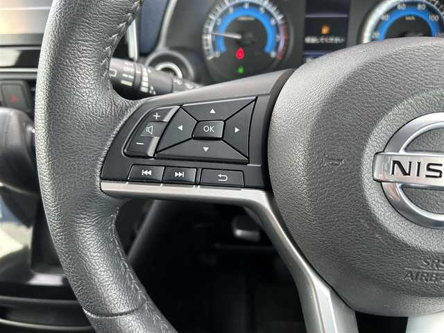 日産 デイズ ハイウェイスターG ターボ 鳥取県 2019(令1)年 3.8万km ホワイトパール/プレミアムサンシャインオレンジ 2トーン 純正ナビ（MM319D-L）/バックカメラ/Bluetooth / ワンセグ / FMAM / CD/純正15インチAW/純正LEDヘッドライト/フォグランプ/オートライト/前後コーナーセンサー/エマージェンシーブレーキ/純正フロアマット/横滑り防止/衝突被害軽減システム/アイドリングストップ/スマートキー