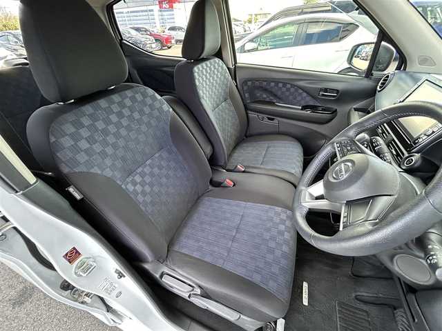 日産 デイズ ハイウェイスターG ターボ 鳥取県 2019(令1)年 3.8万km ホワイトパール/プレミアムサンシャインオレンジ 2トーン 純正ナビ（MM319D-L）/バックカメラ/Bluetooth / ワンセグ / FMAM / CD/純正15インチAW/純正LEDヘッドライト/フォグランプ/オートライト/前後コーナーセンサー/エマージェンシーブレーキ/純正フロアマット/横滑り防止/衝突被害軽減システム/アイドリングストップ/スマートキー