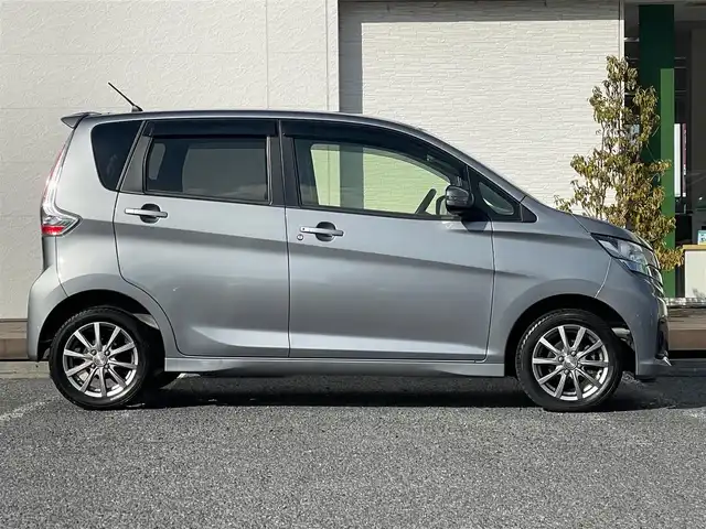 日産 デイズ ハイウェイスターG ターボ 千葉県 2016(平28)年 4.7万km チタニウムグレーメタリック ナビ（AM/FM/DVD/BT/TV）/全方位カメラ/ETC/シートヒーター/衝突被害軽減システム/横滑り防止装置/アイドリングストップ/オートハロゲンライト/フォグライト/14インチアルミホイール/フロアマット/プッシュスタート