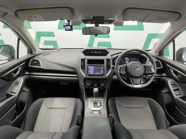 スバル インプレッサ ＸＶ 1．6i アイサイト 鹿児島県 2018(平30)年 7.7万km シルバー 禁煙車/バックカメラ/ETC/前後ドラレコ/社外ナビ（ワンセグ/CD/USB）/アイサイト/・プリクラッシュブレーキ/・誤発進抑制機能/・クルーズコントロール/・車線逸脱抑制機能/・ツーリングアシスト/横滑り防止機能/ヒルスタートアシスト/アイドリングストップ/電格ミラー/電動パーキング/オートライト/フォグランプ/純正フロアマット/純正17インチAW/ステアリングスイッチ/ヘッドライトレベライザー/シートリフター/取扱説明書