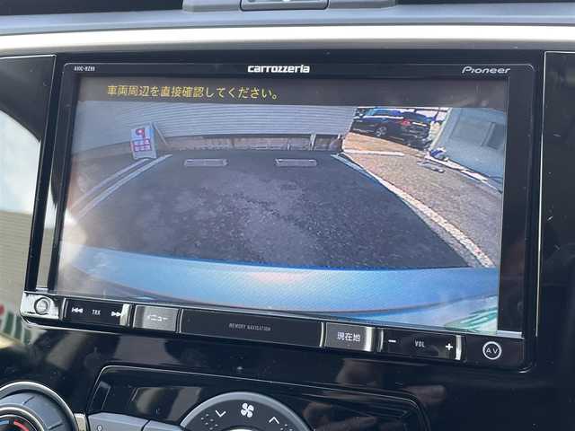 スバル レヴォーグ 1．6GT アイサイト 東京都 2016(平28)年 2.6万km アイスシルバーメタリック 走行25648km/ターボ/シンメトリカルAWD/アイサイトver.3/・追従機能付クルーズコントロール/・プリクラッシュブレーキ/・アクティブレーンキープ/ナビ/DTV/CD/チューナー/（カロッツェリア AVIC-RZ99）/・7インチワイドモニター ・Bluetooth/・DVDビデオ再生 ・SDミュージックサーバー/リアビューカメラ/ETC車載器(ビルトイン設置)/LEDヘッドランプ/純正17インチアルミホイール/スマートキー(スペア1個付）/記録簿(H29/30/R1/2/3/4/5/6/7年)/車検 R9年4月8日迄