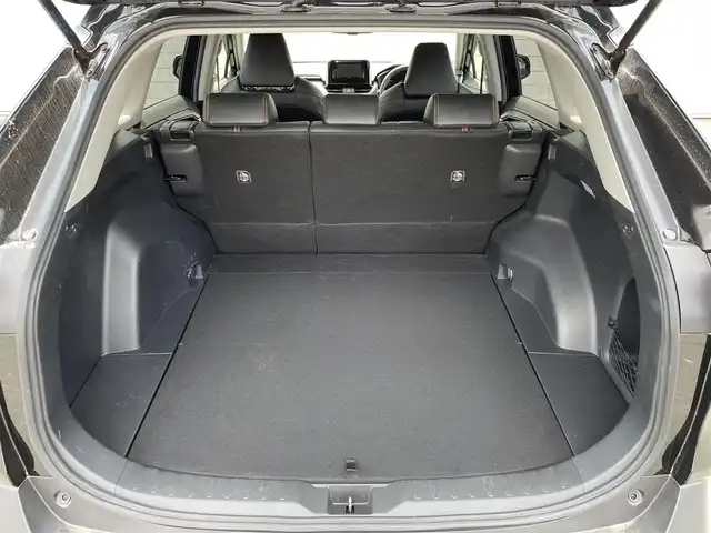 トヨタ ＲＡＶ４ アドベンチャー 愛知県 2021(令3)年 3.1万km アティチュードブラックマイカ ・純正ディスプレイオーディオ（ナビなし）/・バックカメラ/・CD/DVD再生/・ETC/・Bluetooth/USB接続/・MTモード付きAT/・アダプティブクルーズコントロール/・パワーシート（D/N）/・社外製フロアマット/・オールテレーンタイヤ/・MONZA HI-BKOCK REGULES 16インチアルミホイール/・LEDヘッドライト/・オートマチックハイビーム/・コーナーセンサー/・横滑り防止装置/・衝突軽減ブレーキ/・レーンキープアシスト/・電動パーキングブレーキ/・ブレーキホールド/・ルーフレール/・ドライブレコーダー（前後）/・充電用USBポート（4個）/・ダウンヒルコントロールアシスト