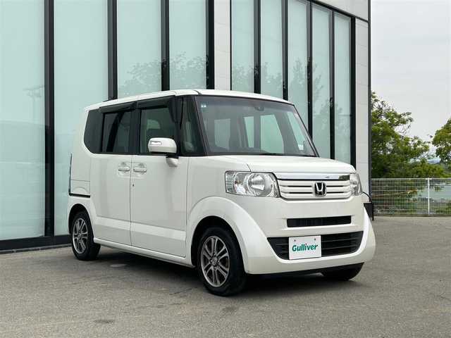 ホンダ Ｎ ＢＯＸ SSパッケージ 大阪府 2015(平27)年 5.6万km プレミアムホワイトパール 純正ナビ/   TV/CD/DVD/Bluetooth/バックモニター/両側パワースライドドア/アイドリングストップ/横滑り防止装置/ステアリングスイッチ/前後ドライブレコーダー/純正フロアマット/プッシュスタート/スマートキー/ETC /禁煙車