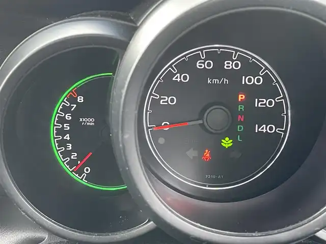 ホンダ Ｎ ＢＯＸ SSパッケージ 兵庫県 2015(平27)年 5.6万km プレミアムホワイトパール (株)IDOMが運営する【じしゃロン神戸名谷店】の自社ローン専用車両になりますこちらは現金またはオートローンご利用時の価格です。自社ローンご希望の方は別途その旨お申付け下さい。/あんしんパッケージ/・シティブレーキアクティブシステム/・前席用i-サイドエアバッグシステム〈容量変化タイプ〉/・サイドカーテンエアバッグシステム〈前席/後席対応〉）/純正メモリナビ/   TV/CD/DVD/Bluetooth/バックカメラ/両側パワースライドドア/純正14インチアルミホイール/アイドリングストップ/プッシュスタート/スマートキー/横滑り防止装置/ETC /ステアリングスイッチ/純正フロアマット