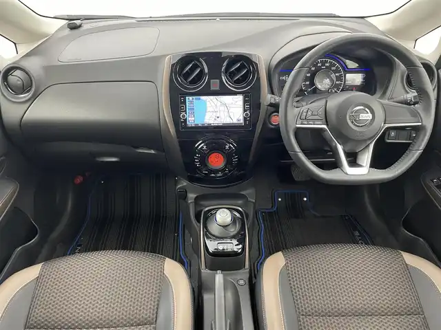 日産 ノート e－パワー メダリスト 富山県 2017(平29)年 3.4万km インペリアルアンバーP 社外前後ドラレコ/ハーフレザー調シート/衝突軽減ブレーキ/レーンキープアシスト/純正ナビ（CD DVD bluetooth）/フルセグTV/360度カメラ/前後コーナーセンサー/ETC/スマートキー＋プッシュスタート/HID、フォグ/DRIVE MODE切替/オートライト/スペアキー
