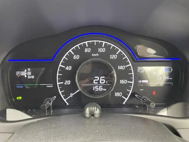 日産 ノート e－パワー メダリスト 富山県 2017(平29)年 3.4万km インペリアルアンバーP 社外前後ドラレコ/ハーフレザー調シート/衝突軽減ブレーキ/レーンキープアシスト/純正ナビ（CD DVD bluetooth）/フルセグTV/360度カメラ/前後コーナーセンサー/ETC/スマートキー＋プッシュスタート/HID、フォグ/DRIVE MODE切替/オートライト/スペアキー