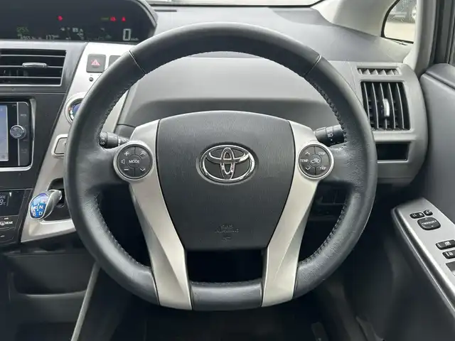 トヨタ プリウス α S ツーリングセレクション 長崎県 2013(平25)年 7万km ホワイトパールクリスタルシャイン (株)IDOMが運営する【じしゃロン長崎店】の自社ローン専用車両になりますこちらは現金またはオートローンご利用時の価格です。自社ローンご希望の方は別途その旨お申付け下さい/ナビ　/バックカメラ　/フルセグ　/Ｂｌｕｅｔｏｏｔｈ　/ＨＩＤヘッドライト　/フォグランプ　/オートライト　/プッシュスタート　/スマートキー　/ＥＴＣ
