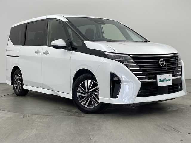 日産 セレナ ハイウェイスター V 兵庫県 2023(令5)年 3.7万km プリズムホワイト ・純正9インチナビ&TV&BT&HDMI&SD/・両側パワースライドドア/・ハンズフリースライドドア/・プロパイロット/・エマージェンシーブレーキ/・前後コーナーセンサー/・ブラインドスポットモニター/・ハーフレザーシート/・LEDオートライト/・オートマチックハイビーム/・バックカメラ/・パドルシフト/・ビルトインETC/・純正16インチAW/・社外フロアマット/・電動パーキングブレーキ/・ブレーキホールド/・アイドリングストップ/・スペアキー/・カーテンエアバック