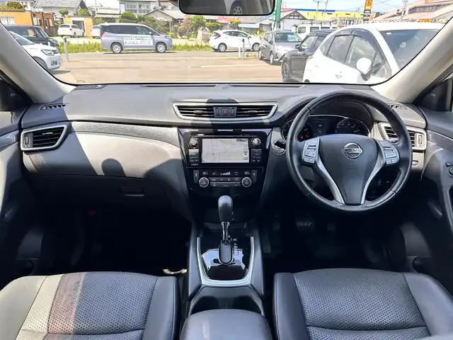 日産 エクストレイル 20X エマージェンシーブレーキ 宮城県 2015(平27)年 7.4万km ブリリアントホワイトパール コネクトナビゲーションシステム/・カーウィングス対応SDナビ/・地デジTV/・DVD/CD/・7インチワイドディスプレイ/・アラウンドビューモニター/・インテリジェントパーキングアシスト/・BSW（後側方車両検知警報）/・ふらつき警報/・クルーズコントロール/・ステアリングスイッチ/リモコンオートバックドア/LEDヘッドランプ/ハロゲンフォグランプ/＝＝＝/4WD/エマージェンシーブレーキ/コーナーセンサー/純正ナビ/フルセグTV/Bluetooth/CD/DVD/AM/FM/AUX/USB/ビルトインETC/純正17インチアルミホイール/防水シート/シートヒーター/本革巻きステアリング/ステアリングスイッチ/アイドリングストップ/スマートキー/スペアキー/電動格納ドアミラー/ドアミラーウインカー/ヒーターミラー/純正フロアマット/サイドバイザー/トノカバー/取扱説明書/保証書