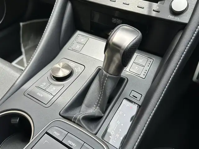 レクサス ＲＣ 300 Fスポーツ 群馬県 2019(平31)年 1.6万km 黄 後期型　/マークレビンソン　/ナゲーション　/ＣＤ＆ＤＶＤ　/ブルートゥース　/ＵＳＢ　/革シート　/シートヒーター　/エアーシート/ハンドルヒーター　/アダプティブクルーズ　/衝突軽減ブレーキ　/車線逸脱警報　/ブラインドスポットモニタ/保証書/取扱説明書/整備手帳/キーX3個
