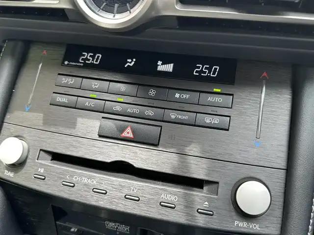 レクサス ＲＣ 300 Fスポーツ 群馬県 2019(平31)年 1.6万km 黄 後期型　/マークレビンソン　/ナゲーション　/ＣＤ＆ＤＶＤ　/ブルートゥース　/ＵＳＢ　/革シート　/シートヒーター　/エアーシート/ハンドルヒーター　/アダプティブクルーズ　/衝突軽減ブレーキ　/車線逸脱警報　/ブラインドスポットモニタ/保証書/取扱説明書/整備手帳/キーX3個