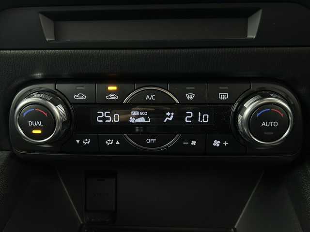 マツダ ＣＸ－５ XD プロアクティブ 愛知県 2018(平30)年 2.9万km スノーフレイクホワイトパールマイカ 禁煙車/純正7インチナビ/（CD/DVD/Bluetooth/フルセグTV）/全方位カメラ/ヘッドアップディスプレイ/i-ACTIVSENSE/・衝突軽減ブレーキ/・レーンキープアシスト/・追従式クルーズコントロール/・ブラインドスポットモニター/・オートマチックハイビーム/コーナーセンサー/ETC/ドライブレコーダー/アイドリングストップ/純正17インチアルミホイール/スマートキー/プッシュスタート/純正フロアマット
