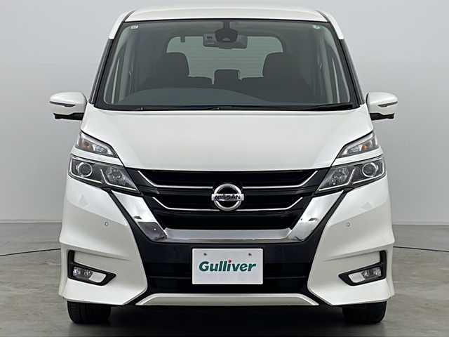 日産 セレナ ハイウェイスター Vセレクション 道央・札幌 2017(平29)年 7.5万km ブリリアントホワイトパール ・4WD/・ワンオーナー/・寒冷地仕様/・純正ナビ&フルセグ&CD&DVD&SD&USB&BT/・プロパイロット/・エマージェンシーブレーキ/・後側方衝突防止支援システム/・標識検知機能/・駐車支援機能/・パーキングアシスト/・レーダークルーズコントロール/・全方位モニター/・両側パワースライドドア/・ハンズフリースライドドア/・純正フリップダウンモニター/・純正デジタルインナーミラー/・社外ドライブレコーダー/・ドアミラーヒーター/・ビルトインETC/・オートライト/・LEDヘッドライト/・フォグランプ/・プッシュスタート/・アイドリングストップ/・スマートキー/・スペアキー/・横滑り防止