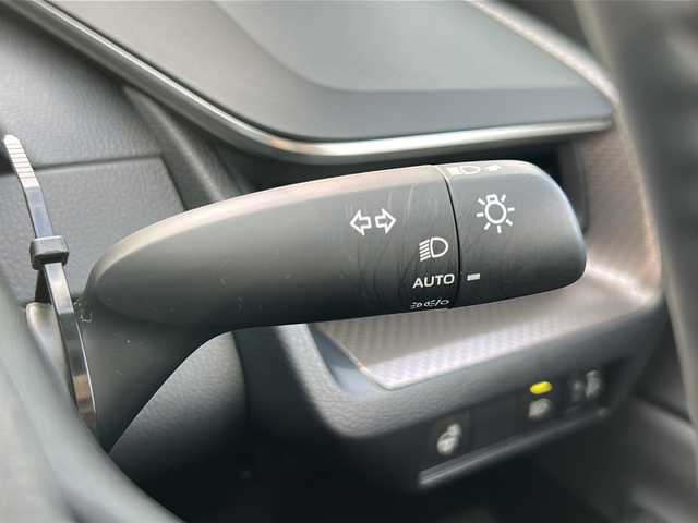 トヨタ プリウス Z 岐阜県 2024(令6)年 1.7万km アティチュードブラックマイカ 登録時走行距離16275km/ディスプレイオーディオ　/フルセグテレビ　/全方位カメラ　/ガラスルーフ　/コーナーセンサー前後　/電動リアゲート　/ETC2.0/ＬＥＤヘッドライト　/レーダークルーズ　/レザーシート　/パワーシート前席　/シートヒーター前席/エアシート前席/フルフラットシート/プッシュスタート/取扱説明書/パワーウィンドウ/パワーステアリング/スマートキー/エアコンAAC/Blue tooth可/USB入力端子/ドライブレコーダー前後/純正フロアマット/純正19アルミホイール/ABS/横滑り防止装置/盗難防止装置/レーンキープアシスト/オートライト/オートマチックハイビーム/エアバッグW/衝突被害軽減システム/ステアリングヒーター