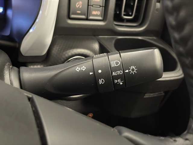 スズキ ハスラー HYBRID X 宮崎県 2020(令2)年 3.1万km フェニックスレッドパール/ガンメタリック2トーンルーフ 禁煙車/衝突被害軽減ブレーキ/社外オーディオ/（カロッツェリア/PVH-9300VSZS/Bluetooth）/社外バックカメラ/純正LEDオートライト/純正LEDフォグ/純正15インチアルミ/純正セキュリティアラーム/純正フロアマット/レーンディパーチャーアラート/クリアランスソナー/エネチャージ/前席シートヒーター/オートエアコン/スマートキー/プッシュエンジンスタート/新車時保証書/取扱い説明書