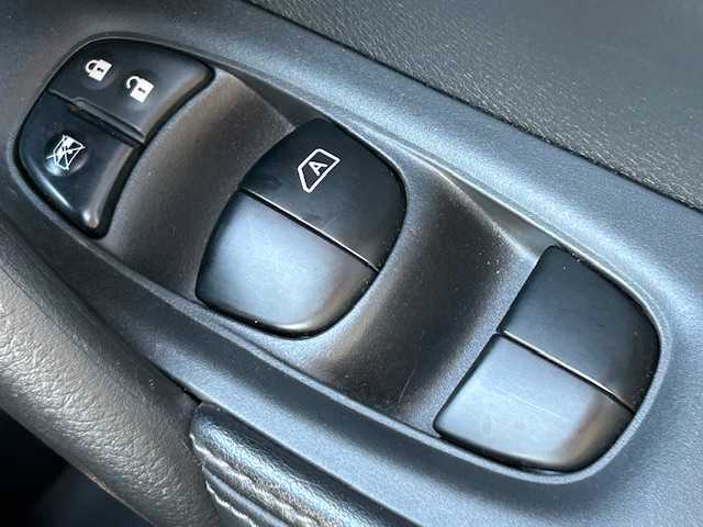 日産 エクストレイル ハイブリッド 20X 茨城県 2018(平30)年 5.1万km 赤 純正ＳＤナビ/(TV/BT/AM/FM)/４WD/ETC/電動リアゲート/バックカメラ/エマージェンシーブレーキ/横滑り防止装置/LED/純正アルミホイール/スマートキー