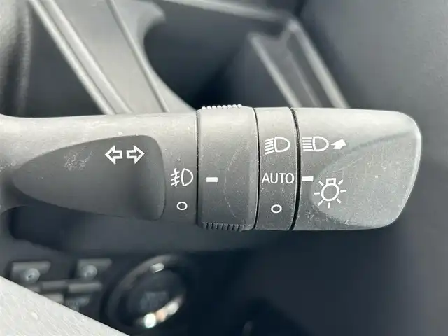 ダイハツ タント カスタム RS スタイルセレクション 熊本県 2021(令3)年 2.1万km パールブラック ワンオーナー/純正ナビ/・AM/FM/CD/DVD/SD/iPod/BT/・フルセグTV/全周囲カメラ/・フロント/サイド/バック/スマートアシスト/・アイドリングストップ/・衝突被害軽減システム/・横滑り防止機能/・クリアランスソナー/・アダプティブクルーズコントロール/前後コーナーセンサー/革巻きステアリング/・ステアリングリモコン/ハーフレザーシート/・D/N席シートヒーター/純正ドライブレコーダー（前方）/オートライト/・LEDライト/・フォグランプ/電動格納ミラー/・ウィンカーミラー/電動サイドブレーキ/・ホールドボタン/ETC/純正ドアバイザー/純正フロアマット/純正アルミホイール/スマートキー/・スペアキー