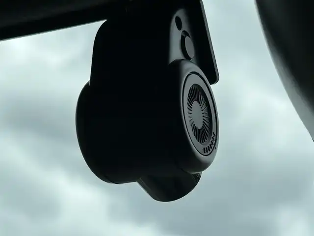 ダイハツ タント カスタム RS スタイルセレクション 熊本県 2021(令3)年 2.1万km パールブラック ワンオーナー/純正ナビ/・AM/FM/CD/DVD/SD/iPod/BT/・フルセグTV/全周囲カメラ/・フロント/サイド/バック/スマートアシスト/・アイドリングストップ/・衝突被害軽減システム/・横滑り防止機能/・クリアランスソナー/・アダプティブクルーズコントロール/前後コーナーセンサー/革巻きステアリング/・ステアリングリモコン/ハーフレザーシート/・D/N席シートヒーター/純正ドライブレコーダー（前方）/オートライト/・LEDライト/・フォグランプ/電動格納ミラー/・ウィンカーミラー/電動サイドブレーキ/・ホールドボタン/ETC/純正ドアバイザー/純正フロアマット/純正アルミホイール/スマートキー/・スペアキー