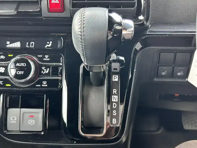 ダイハツ タント カスタム RS スタイルセレクション 熊本県 2021(令3)年 2.1万km パールブラック ワンオーナー/純正ナビ/・AM/FM/CD/DVD/SD/iPod/BT/・フルセグTV/全周囲カメラ/・フロント/サイド/バック/スマートアシスト/・アイドリングストップ/・衝突被害軽減システム/・横滑り防止機能/・クリアランスソナー/・アダプティブクルーズコントロール/前後コーナーセンサー/革巻きステアリング/・ステアリングリモコン/ハーフレザーシート/・D/N席シートヒーター/純正ドライブレコーダー（前方）/オートライト/・LEDライト/・フォグランプ/電動格納ミラー/・ウィンカーミラー/電動サイドブレーキ/・ホールドボタン/ETC/純正ドアバイザー/純正フロアマット/純正アルミホイール/スマートキー/・スペアキー
