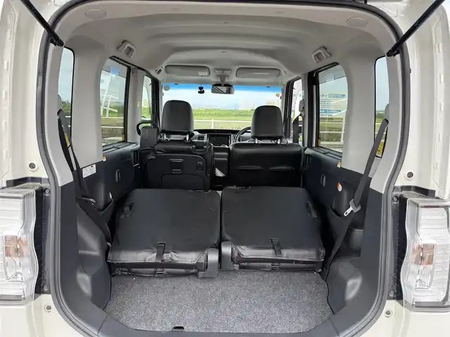 ダイハツ タント カスタムRS トップED LTD SAⅢ 佐賀県 2018(平30)年 3.5万km パールホワイトⅢ ワンオーナー/純正8インチSDナビゲーション/・フルセグTV/CD/DVD/SD/USB/HDMI/Bluetooth/パノラマモニター/前方ドライブレコーダー/両側パワースライドドア/レザー調シートカバー/D席シートヒーター/後席サンシェード/革巻きステアリング/ステアリングリモコン/純正15インチアルミホイール/純正LEDヘッドライト/・オートマチックハイビーム/純正LEDフォグランプ/純正フロアマット/純正ドアバイザ―/衝突被害軽減ブレーキ/車線逸脱警報機能/横滑り防止装置
