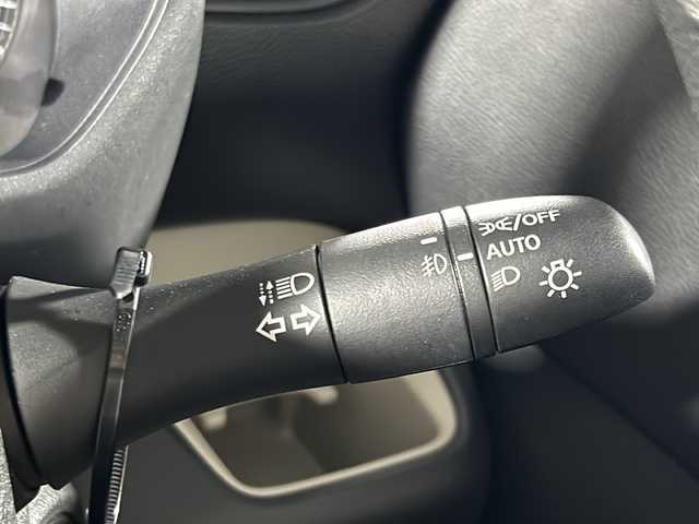 三菱 デリカミニ G プレミアム 沖縄県 2023(令5)年 1.9万km アメジストブラック/シルキーホワイト 県外仕入　/禁煙車　/純正ナビ[MM222D-LM]/（フルセグＴＶ　Blｕｅｔｏｏｔｈ FM AM）　/全方位カメラ　/両側パワースライドドア　/E‐Assist/・衝突被害軽減ブレーキ/・ 車線逸脱警報機能/・レーダークルーズコントロール/マイパイロット　/スマートルームミラー/シートバックテーブル/ＥＴＣ　/ダウンヒルアシストコントロール　/カーテンエアバック/LEDヘッドライト/ステアリングスイッチ/電動パーキングブレーキ