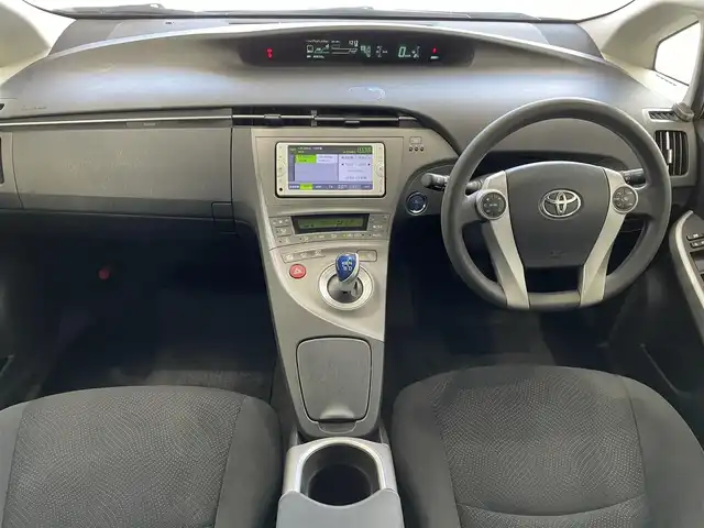 トヨタ プリウス S 沖縄県 2014(平26)年 4.1万km ボルドーマイカメタリック ・純正ナビ/・Ｂｌｕｅｔｏｏｔｈ接続/・ＴＶ/・バックカメラ/・ＥＴＣ/・スマートキー/・プッシュスタート/・純正フロアマット/・純正アルミホイール/・オートライト