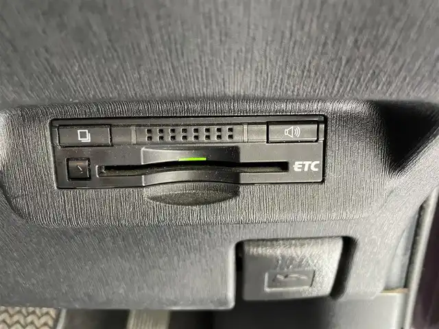 トヨタ プリウス S 沖縄県 2014(平26)年 4.1万km ボルドーマイカメタリック ・純正ナビ/・Ｂｌｕｅｔｏｏｔｈ接続/・ＴＶ/・バックカメラ/・ＥＴＣ/・スマートキー/・プッシュスタート/・純正フロアマット/・純正アルミホイール/・オートライト