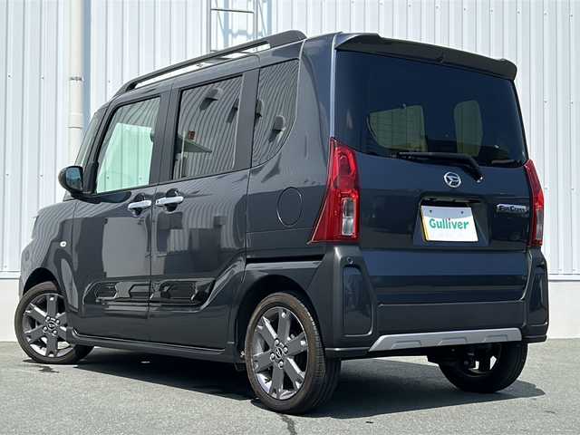 ダイハツ タント ファンクロスターボ 三重県 2023(令5)年 1.8万km クロムグレーメタリック 社外ナビ/両側パワースライドドア/スペアキー/前席シートヒーター/コーナーセンサー/革巻きハンドル/電子パーキング/USB給電/リヤサンシェード/オートハイビーム/オートライト/純正フロアマット/電動格納ミラー/禁煙車