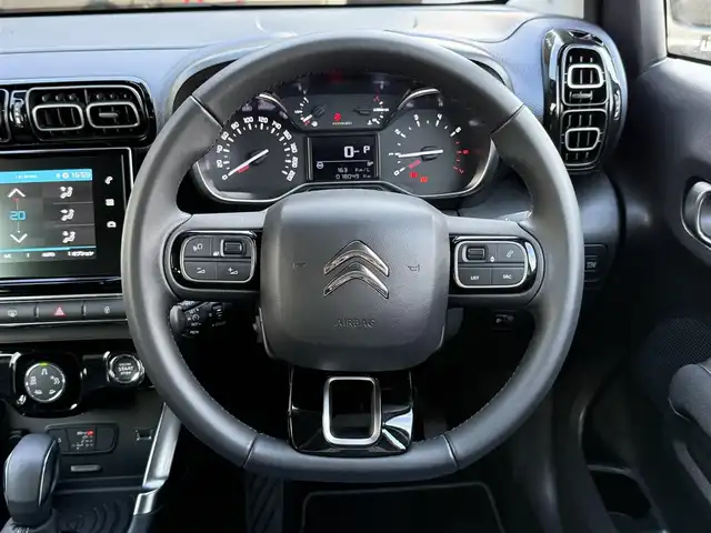 シトロエン シトロエン Ｃ３ エアクロス サーフED・バイ・リップカール 静岡県 2023(令5)年 1.8万km 白 ワンオーナー/ハーフレザーシート /BSM/純正ディスプレイオーディオ/(BT/CarPlay/USB)/360°カメラ/クルーズコントロール/レーンキープアシスト/パーキングアシスト/スマートキー/ETC/ドライブレコーダー/純正フロアマット/純正17インチアルミホイール/保証書/取説/スペアキー