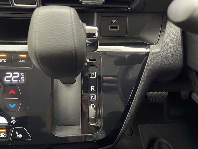 日産 デイズ ハイウェイスターG ターボ 長野県 2023(令5)年 2万km アメジストパープル ４WD/純正ナビ/Bluetooth Audio/USB接続/地デジTV/アラウンドビューモニター/アイドリングストップ/エマージェンシーブレーキ/オートマチックハイビーム/LEDヘッドライト/オートライト/スマートキーx2/プッシュスタート/ETC/コーナーセンサー/純正15インチアルミ/スタッドレス＋アルミ車載