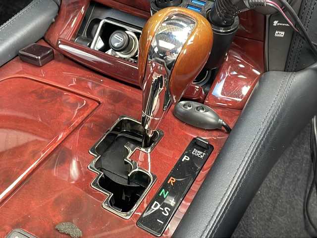 レクサス ＬＳ 600hL 長野県 2007(平19)年 7.7万km ブラック ４WD/サンルーフ/ブラックレザーシート/純正メーカーHDDナビTV/純正後席モニター/バックカメラ/ETC/純正18インチアルミ/インテリジェントルームミラー/パワーバックドア/コーナセンサー/シートヒーター /ステアリングヒーター/保証書・取説