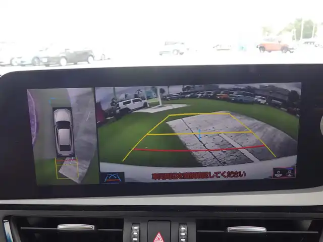 レクサス ＥＳ 300h Fスポーツ 千葉県 2022(令4)年 0.6万km ホワイトノーヴァガラスフレーク Lexus Safety System+/・プリクラッシュセーフティ/・レーンディパーチャーアラート/・オートハイビーム/・レーダークルーズコントロール/・ブラインドスポットモニター/ムーンルーフ/コンビレザーシート/前席パワーシート/エアシート/シートヒーター/純正SDナビ/地デジTV/【DVD/CD再生機能　Bluetooth接続】/パノラミックビューモニター/デジタルインナーミラー/デジタルアウターミラー/革巻きステアリング/ステアリングスイッチ/ステアリングヒーター/パドルシフト/ETC（2.0）/3眼LEDヘッドライト/フォグライト/ウインカーミラー/社外レーダー/ドライブレコーダー/クリアランスソナー/純正19インチアルミホイル/サイド/カーテンエアバッグ/スマートキー