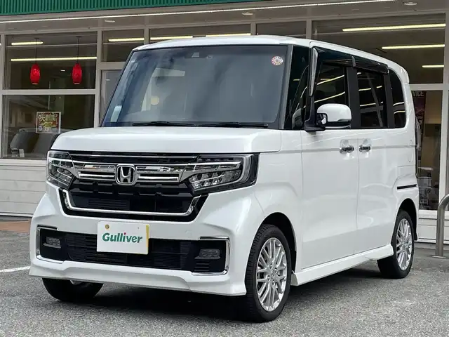 ホンダ Ｎ ＢＯＸ カスタム L ターボ 岐阜県 2022(令4)年 2万km プラチナホワイトパール ワンオーナー/4WD/純正ナビ/【Bluetooth．CD.DVD.AM/FM】/両側パワースライドドア/ホンダセンシング/クルーズコントロール/ハーフレザーシート/シートヒーター/スマートキー/ドライブレコーダー/バックカメラ/ベンチシート/シート背面ドリンクホルダー/後列サンシェード/LEDヘッドライト・オート機能付/フォグライト/純正アルミホイール/純正フロアマット/ウィンカーミラー/ドアバイザー/積み込みスタッドレスタイヤ/保証書/取扱説明書/スペアキー