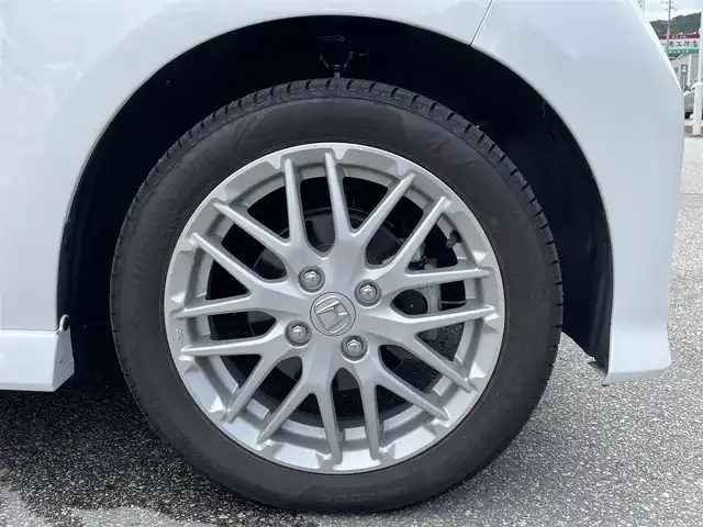 ホンダ Ｎ ＢＯＸ カスタム L ターボ 岐阜県 2022(令4)年 2万km プラチナホワイトパール ワンオーナー/4WD/純正ナビ/【Bluetooth．CD.DVD.AM/FM】/両側パワースライドドア/ホンダセンシング/クルーズコントロール/ハーフレザーシート/シートヒーター/スマートキー/ドライブレコーダー/バックカメラ/ベンチシート/シート背面ドリンクホルダー/後列サンシェード/LEDヘッドライト・オート機能付/フォグライト/純正アルミホイール/純正フロアマット/ウィンカーミラー/ドアバイザー/積み込みスタッドレスタイヤ/保証書/取扱説明書/スペアキー