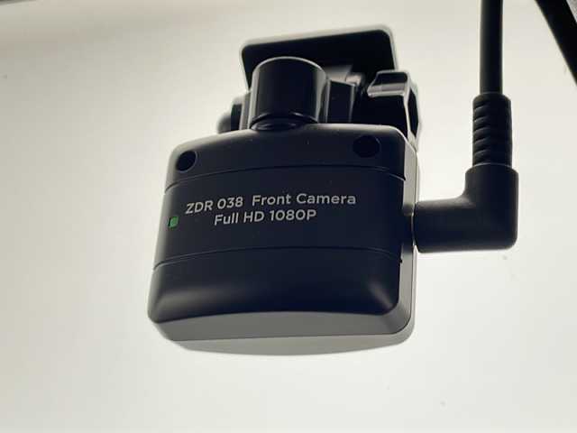 トヨタ ルーミー カスタムG－T 千葉県 2022(令4)年 3.8万km ブラックマイカメタリック/パールホワイト2トーン 衝突軽減ブレーキ/純正SDナビ/（フルセグ/Bluetooth/USB/FM/AM）/全方位カメラ/ETC/ドライブレコーダー/アイドリングストップ/デジタルインナーミラー/シートカバー/シートヒーター（運転席＋助手席）/LEDヘッドライト/電動格納ミラー