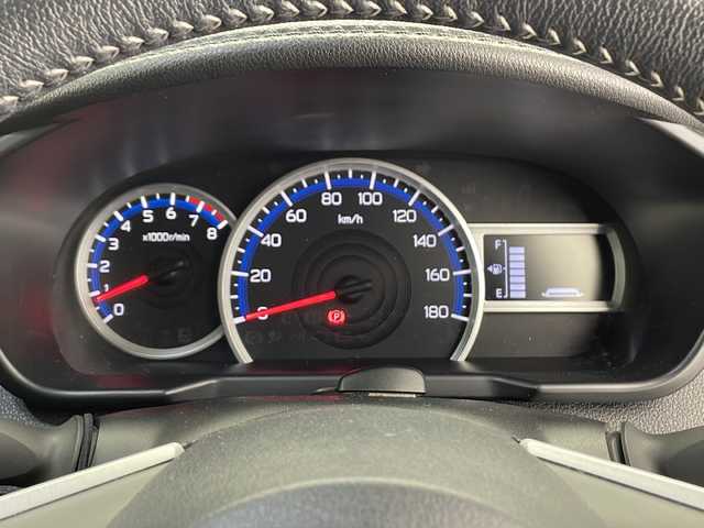 トヨタ ルーミー カスタムG－T 千葉県 2022(令4)年 3.8万km ブラックマイカメタリック/パールホワイト2トーン 衝突軽減ブレーキ/純正SDナビ/（フルセグ/Bluetooth/USB/FM/AM）/全方位カメラ/ETC/ドライブレコーダー/アイドリングストップ/デジタルインナーミラー/シートカバー/シートヒーター（運転席＋助手席）/LEDヘッドライト/電動格納ミラー