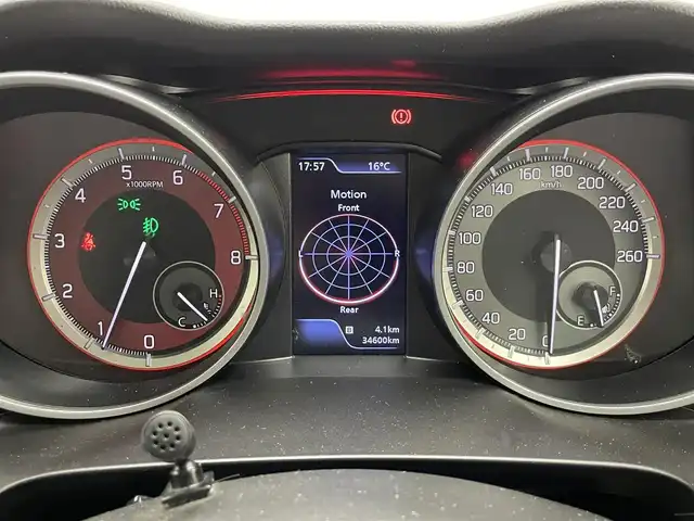 スズキ スイフト スポーツ 愛知県 2020(令2)年 3.5万km プレミアムシルバーメタリック 純正８型ナビ　全方位カメラ　禁煙　シートヒーター　クルコン　ＥＴＣ　デュアルセンサーブレーキサポート　衝突軽減装置　車線逸脱　ＬＥＤオートライト　フォグランプ　フルセグＴＶ　Ｂｌｕｅｔｏｏｔｈ　ＵＳＢ