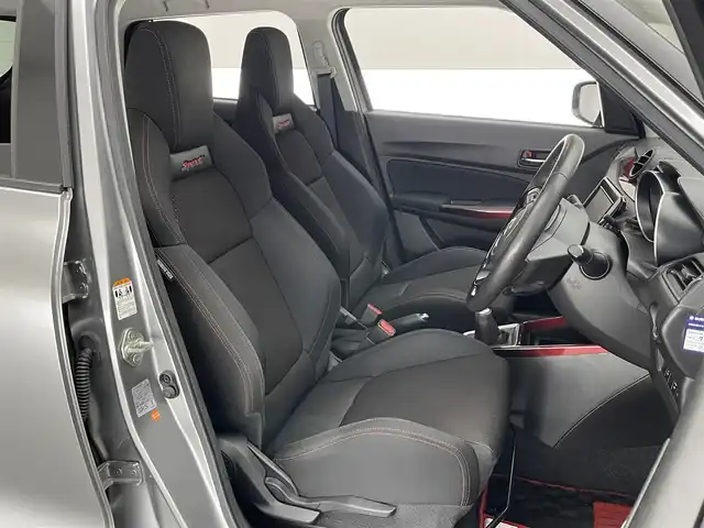 スズキ スイフト スポーツ 愛知県 2020(令2)年 3.5万km プレミアムシルバーメタリック 純正８型ナビ　全方位カメラ　禁煙　シートヒーター　クルコン　ＥＴＣ　デュアルセンサーブレーキサポート　衝突軽減装置　車線逸脱　ＬＥＤオートライト　フォグランプ　フルセグＴＶ　Ｂｌｕｅｔｏｏｔｈ　ＵＳＢ