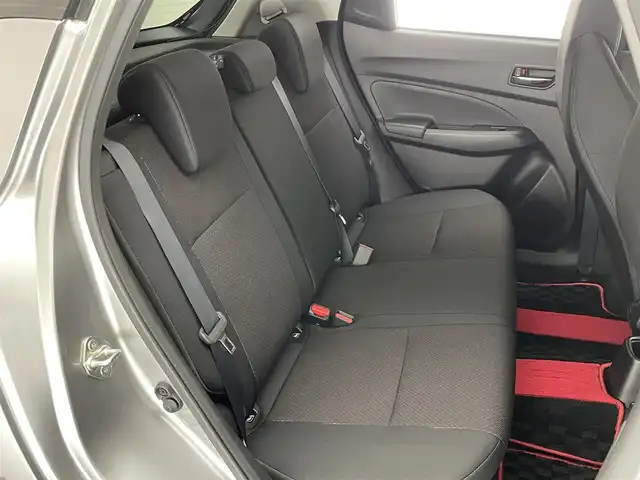 スズキ スイフト スポーツ 愛知県 2020(令2)年 3.5万km プレミアムシルバーメタリック 純正８型ナビ　全方位カメラ　禁煙　シートヒーター　クルコン　ＥＴＣ　デュアルセンサーブレーキサポート　衝突軽減装置　車線逸脱　ＬＥＤオートライト　フォグランプ　フルセグＴＶ　Ｂｌｕｅｔｏｏｔｈ　ＵＳＢ