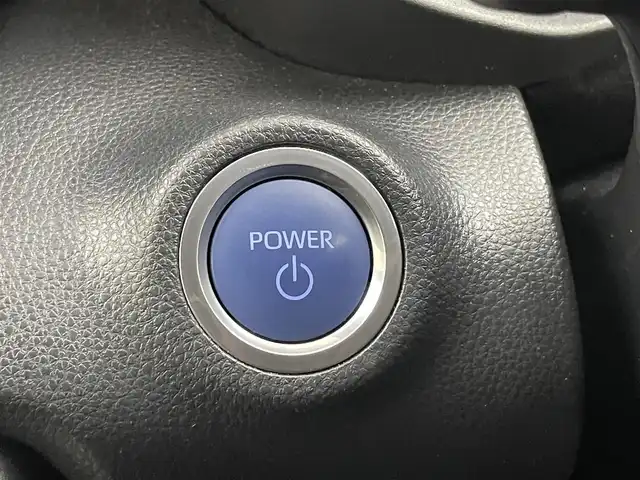 トヨタ ヤリス ハイブリッド Z 埼玉県 2020(令2)年 2.6万km 赤 純正８インチディスプレイオーディオ　バックカメラ　ドライブレコーダー　セーフティセンス　レーダークルーズコントロール　シートヒーター　スマートキー　オートハイビーム　ＬＥＤヘッドライト　地デジTV