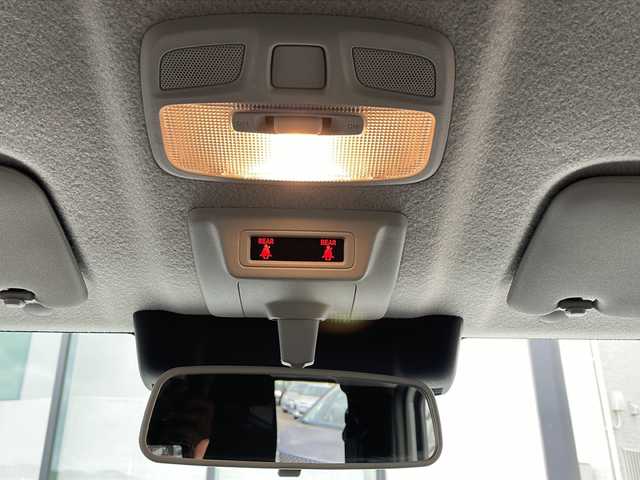 スズキ ジムニー ノマド FC 香川県 2025(令7)年 0.1千km アークティックホワイトパール スズキセーフティーサポート/・衝突被害軽減ブレーキ/・誤発進抑制機能/・車線逸脱警報/・アダプティブクルーズコントロール/・先行車発進お知らせ機能/前席シートヒーター/ヒーテッドドアミラー/コーナーセンサー/革巻きステアリング/ステアリングリモコン/純正15インチアルミホイール/LEDヘッドライト/フォグランプ/アイドリングストップ/パワーウィンドウ/オートエアコン/プッシュスタート/スマートキー/スペアキー/保証書/取扱説明書/記録簿