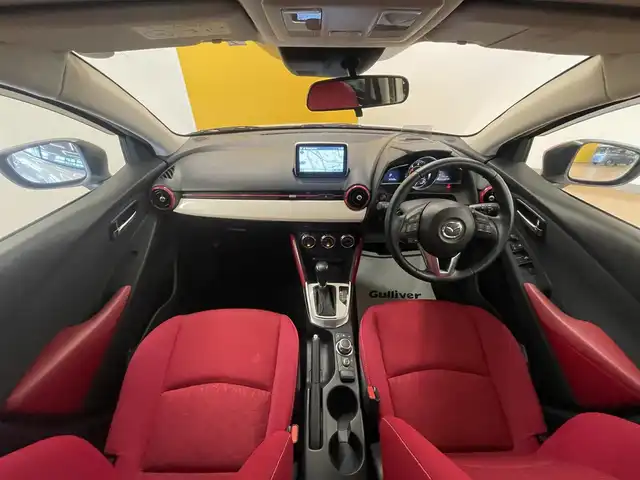 マツダ デミオ XD ミッドセンチュリー 群馬県 2016(平28)年 6.1万km スノーフレイクホワイトパールマイカ スマートシティブレーキサポート/純正SDナビ/・CD/DVD/BT/・フルセグTV（ナビキャンセラー）/・USB/AUX/FM・AM/バックカメラ/ビルトインETC/ヘッドアップディスプレイ/クルーズコントロール/D/N席シートヒーター/パドルシフト/革巻きステアリング/ステアリングスイッチ/USBポート/アイドリングストップ/スマートキー×２/プッシュスタート/LEDヘッドライト/フォグランプ/オートライト/純正16インチAW/純正フロアマット/ドアバイザー/横滑り防止システム/電動格納ウィンカーミラー